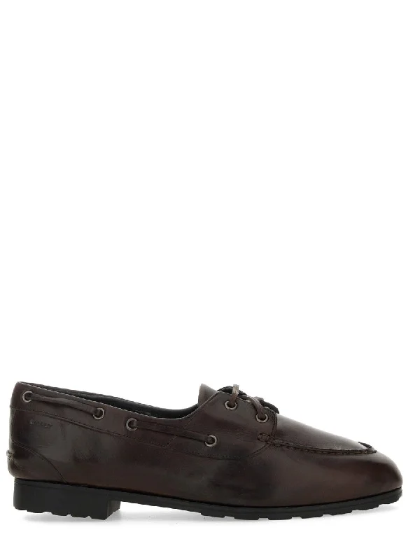 BALLY Elegant Leather Loafer for Women