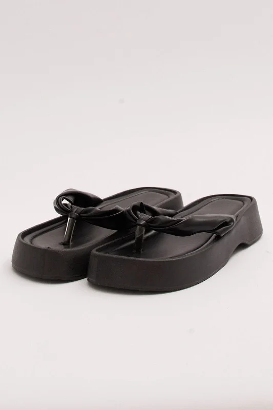 Black Toe Post Chunky Sole Sandals