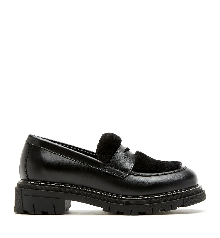 DEREA LEATHER LOAFER